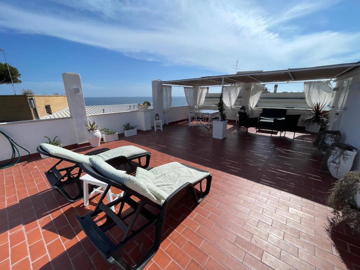 فيلا La Terrazza Sul Mare سانتا مارينيلاّ المظهر الخارجي الصورة